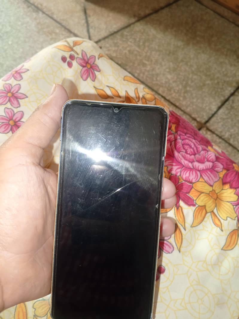 Realme note 50 4
