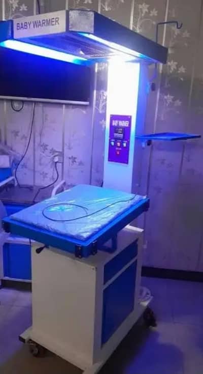 Baby warmer/Newborn warmer/Baby incubator & warmer/Radiant Warmer