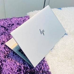 HP ELITEBOOK 840G6 EXCELLENT CONDITION 10/10 ALL OK + TOUCH SCREEN