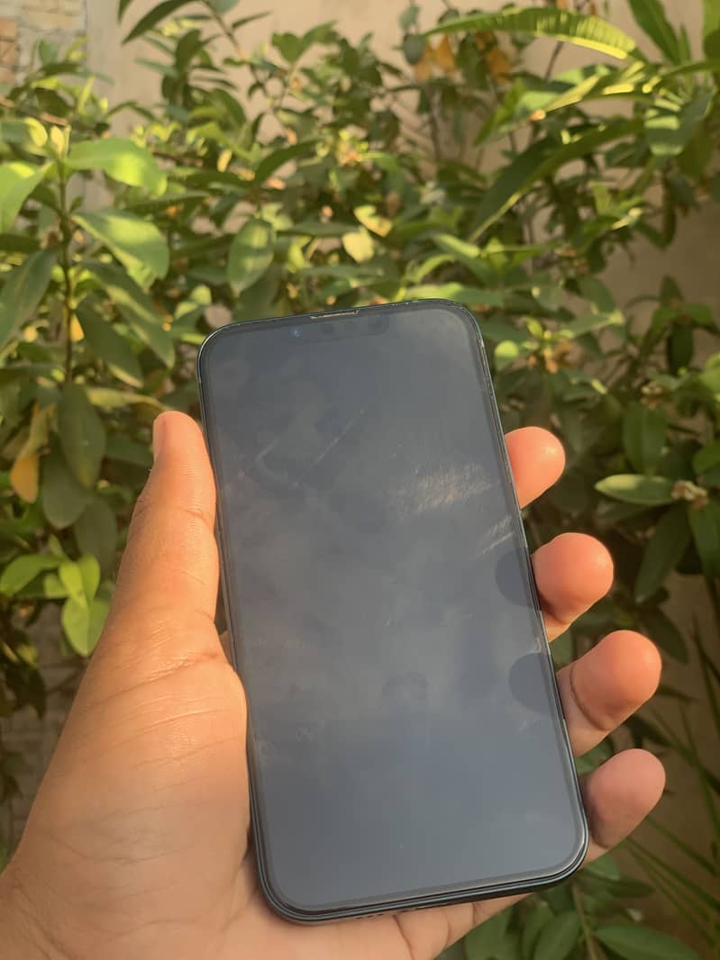 iPhone 14 Jv 0