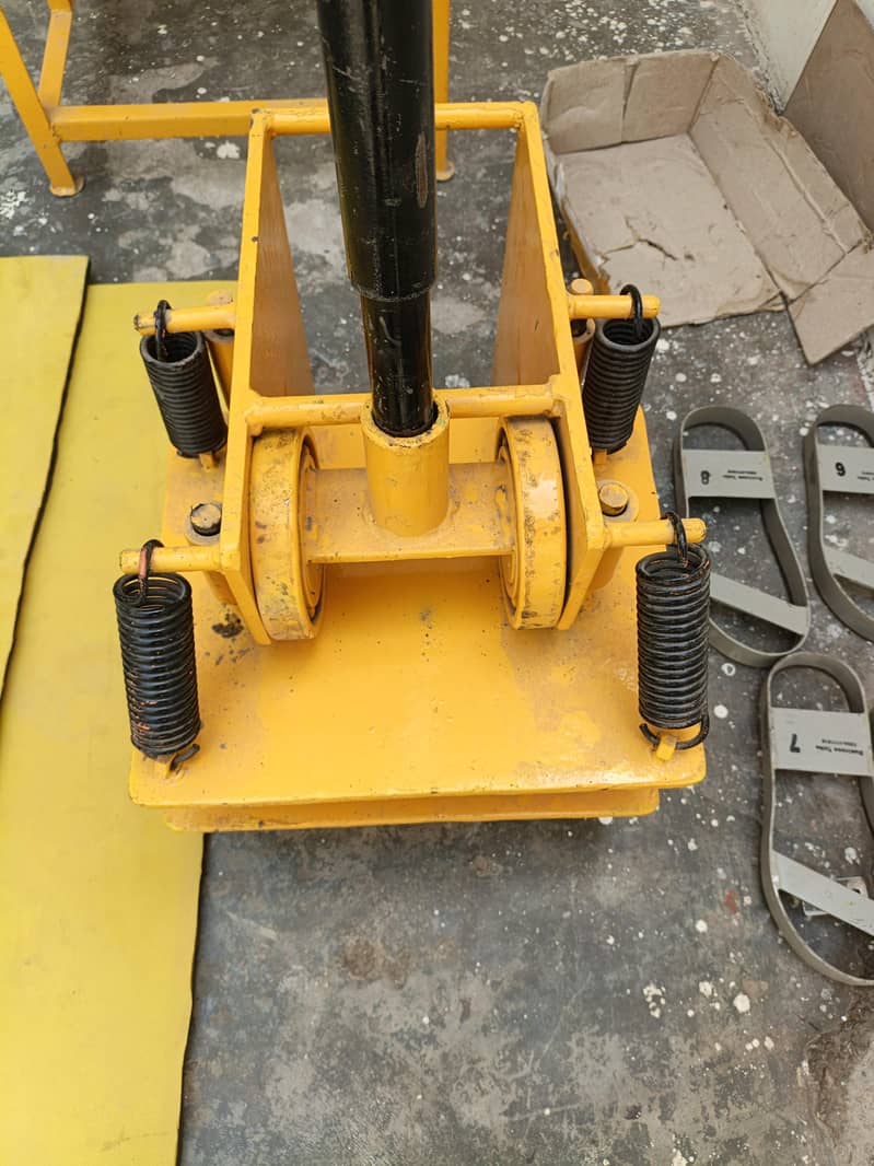 chappal making machine 1
