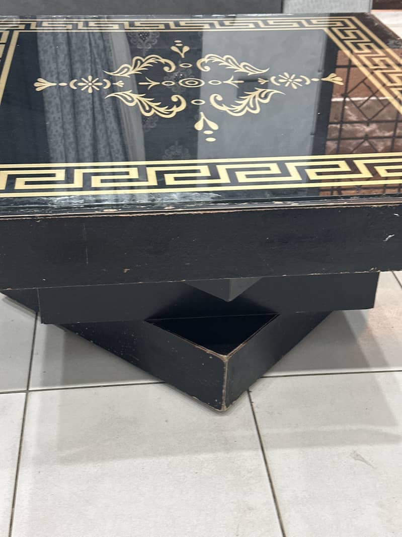 Center table 1