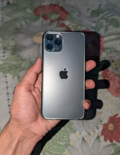 Iphone 11 pro 256 GB factory unlock