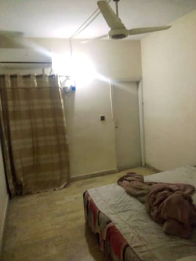 SECTOR- 5/M BEAUTIFUL FIRST FLOOR LUBABA REDIDENCY NORTH KARACHI