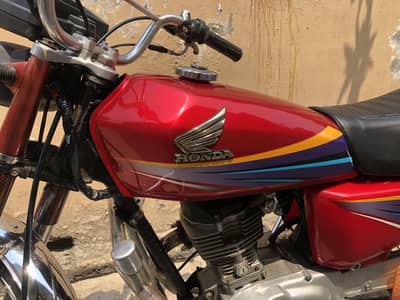 Honda 125 - lush conditions- urgent sale