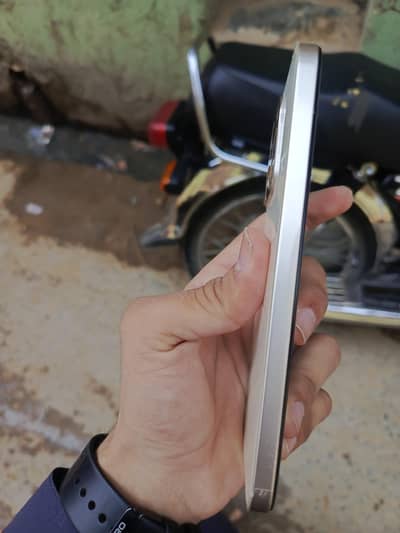 Realme 15T 5G
