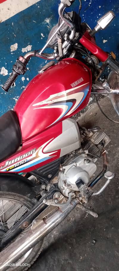 Yamaha Junoon 2010 Model Red