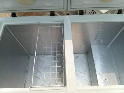 good condition Haier deep freezer 2 door