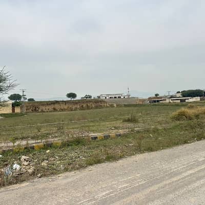 F-14/1 35x70 Plot Investor Price For Sale