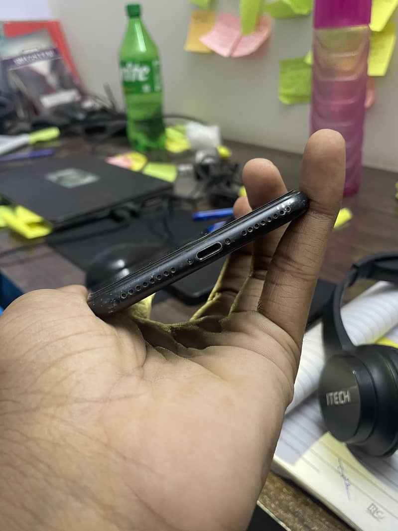 Iphone 7plus 128gb pta 5
