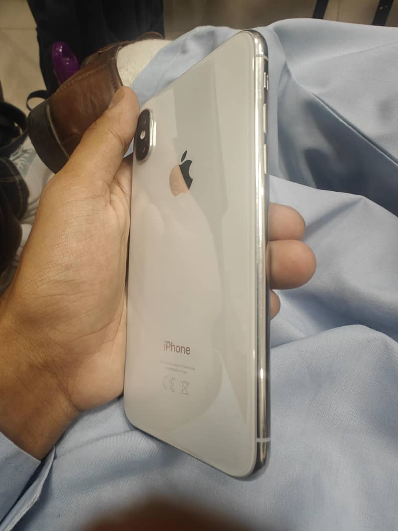 iPhone X 2