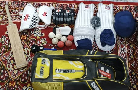 cricket kit bilkul new hai