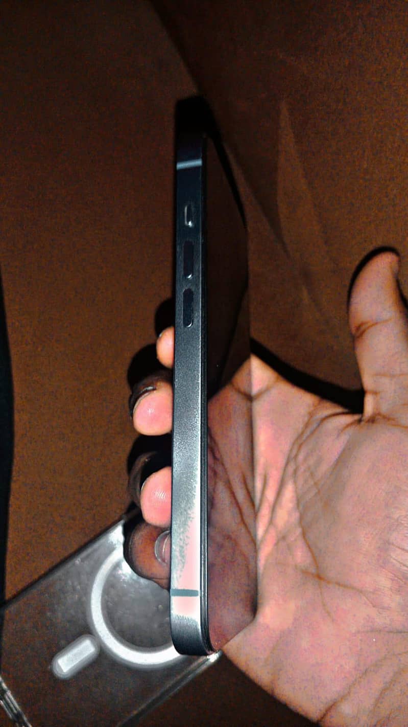 IPhone14 3