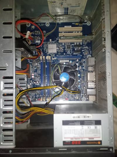 Core i5 2nd/8gb ram/500gb hard.