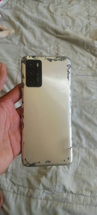 OPPO A16