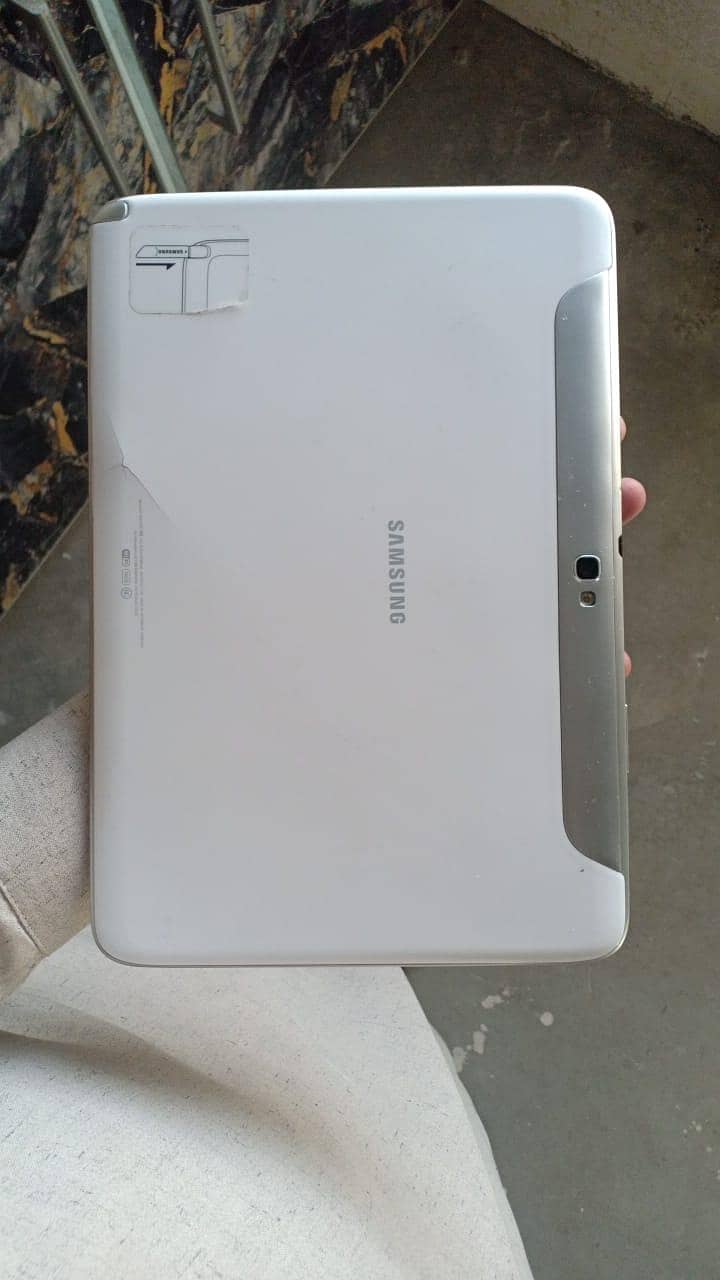 Samsung Note 10.1 Tablet 1
