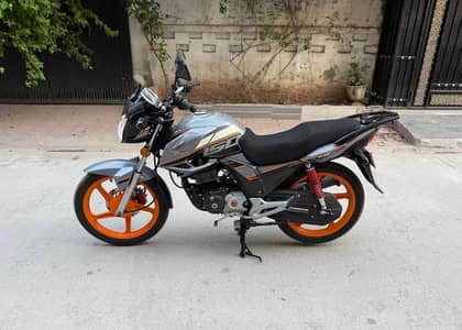 Honda cb150f special edition