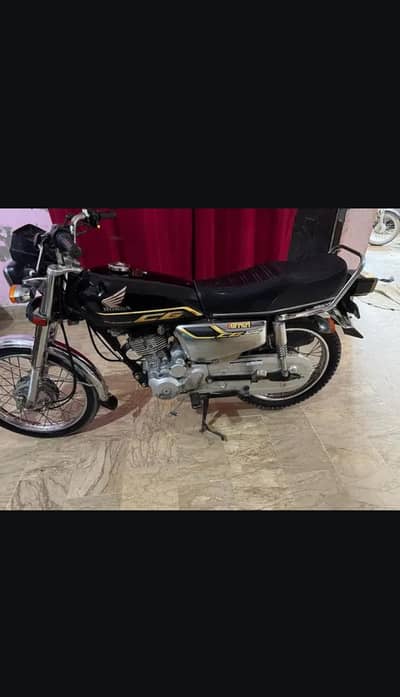 Honda CG 125 SE 2021 16 December end month 22 graphics model Hyderabad