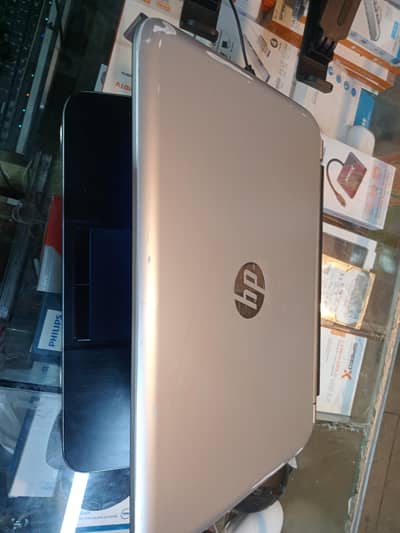 i3 4th gen 4 Gbram 320 Gb hard