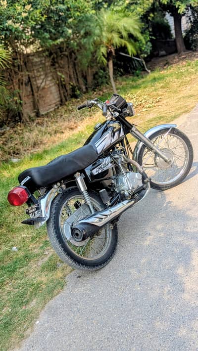 Honda CG 125 DOUBLE SAMAN 2023