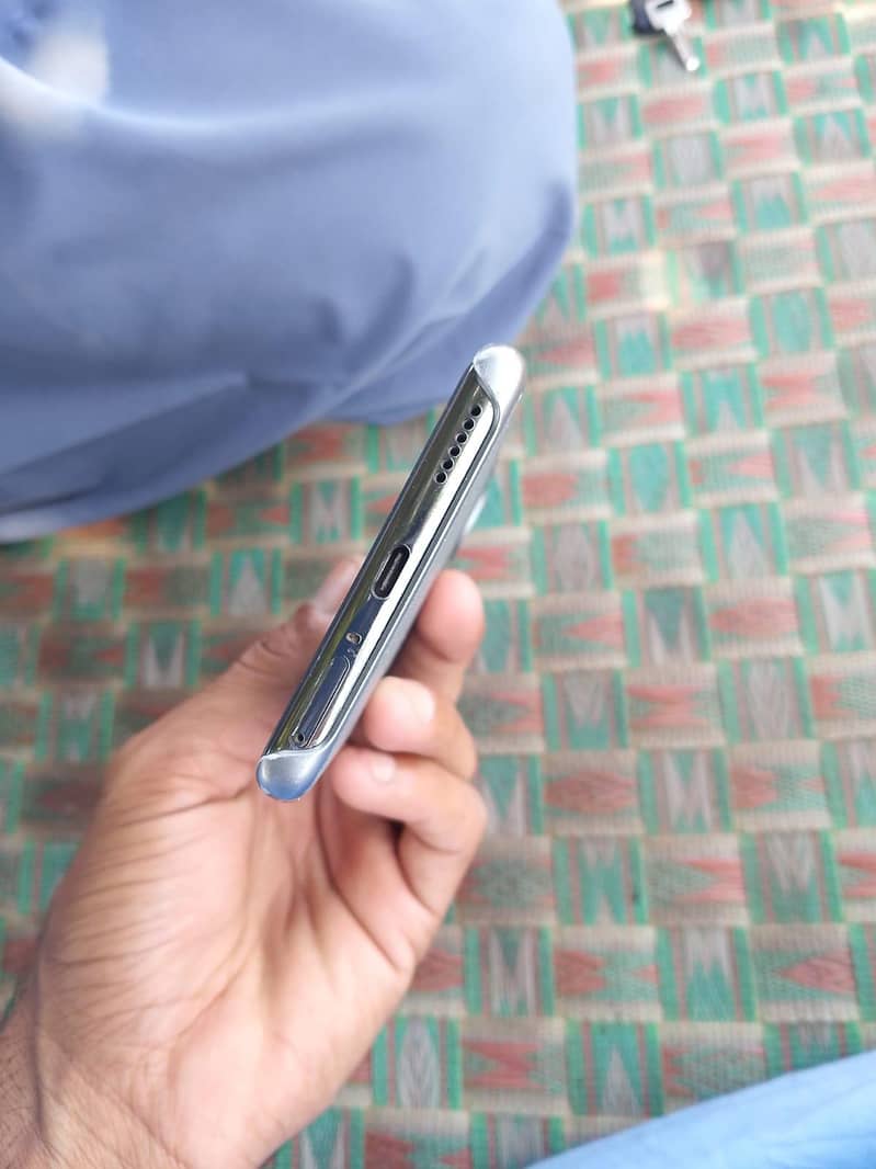 tecno 4