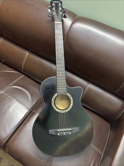 Yamaha guitar with bag