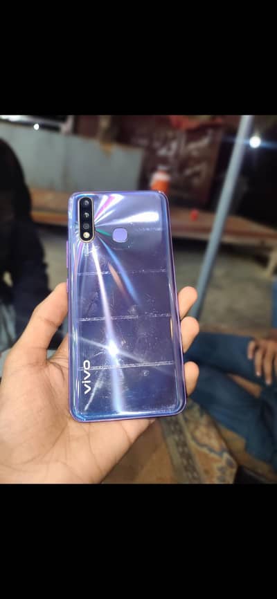 vivo y19