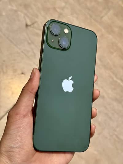 Apple iPhone 13