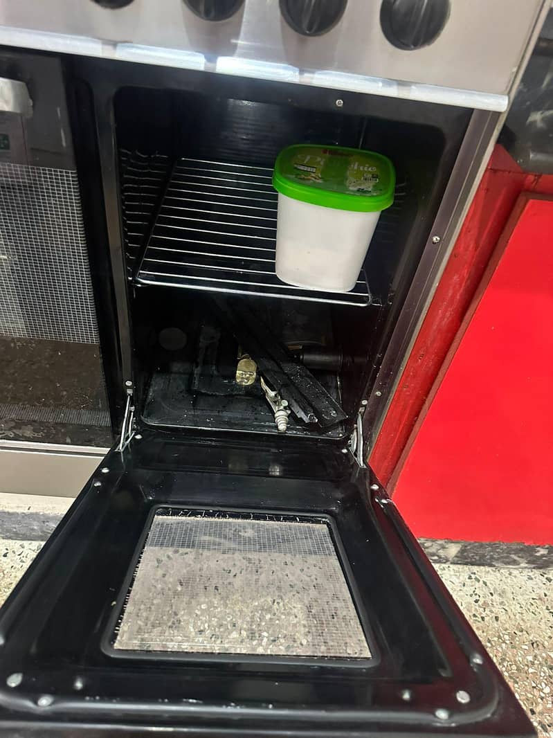 Cooking range 2