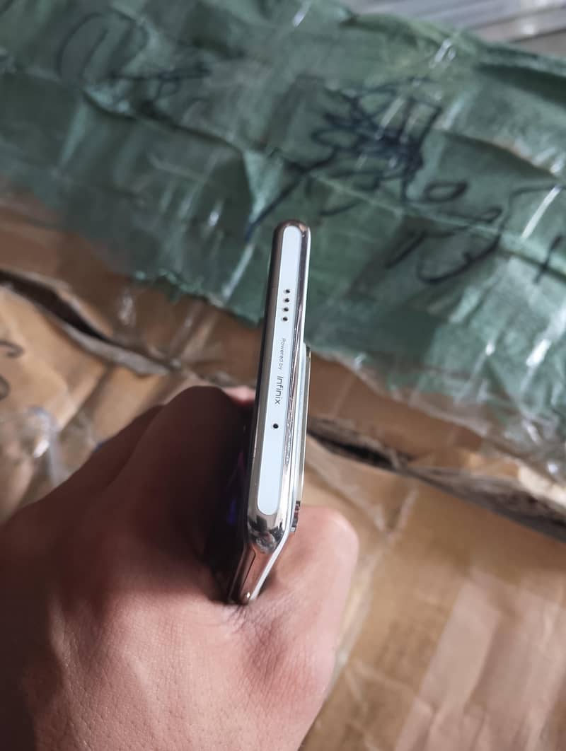 Infinix zero 30 2