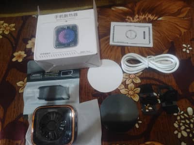 SR01 BRAMD NEW COLLING FAN WITH BOX OR ACCESSORIES