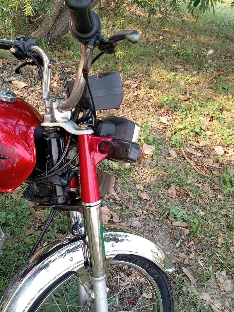 Metro CD70 3