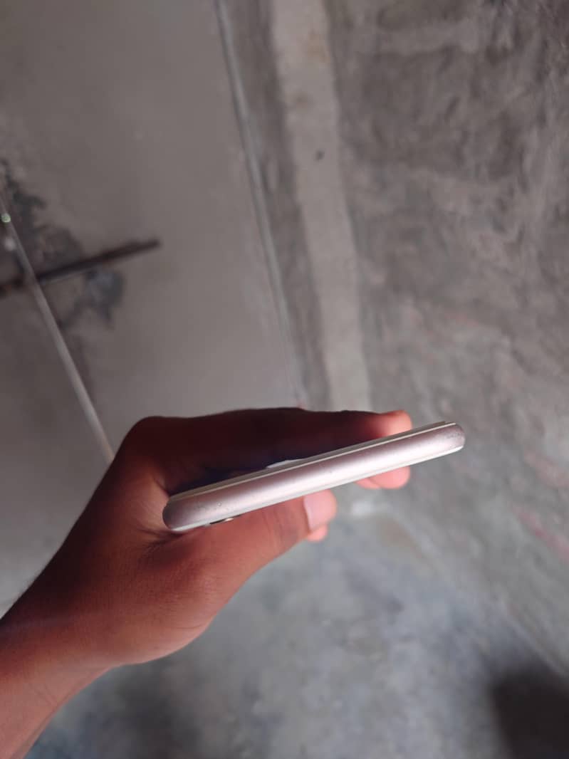 Mobile 13