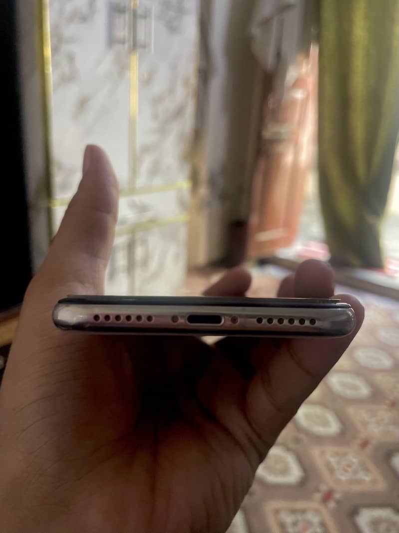 IPhone X 3