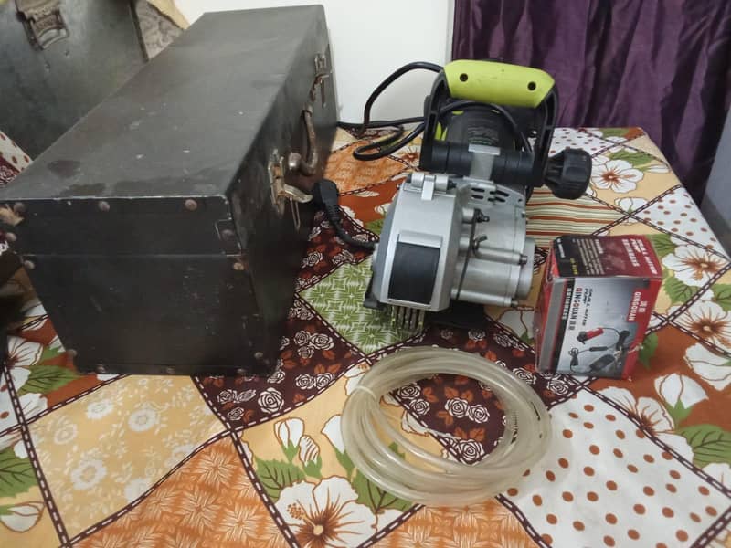 Grinder Machine 11