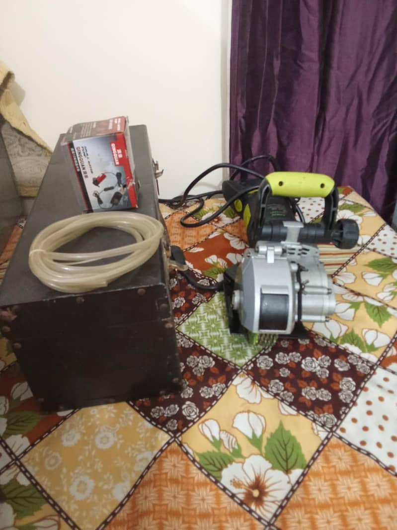 Grinder Machine 13