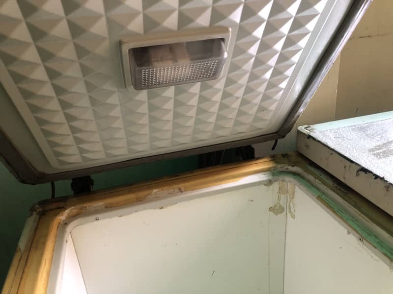 Deep freezer 0