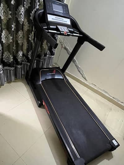 Commercial tredmail for sale new condition