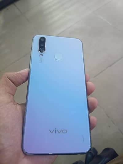 vivo y17 8/256