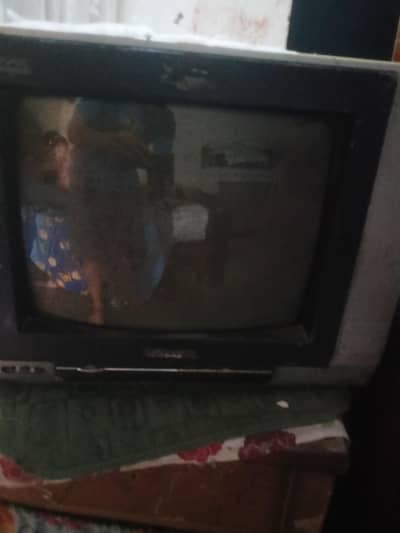 national Tv gud condition  ok