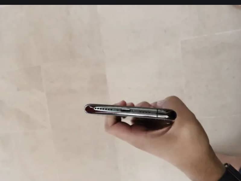 Iphone 11 Pro Max 2