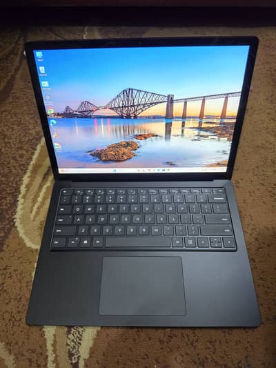 MicroSoft SurFace Laptop 4 | Core i7 11th Gen | 16GB | 1TB |4k Touch