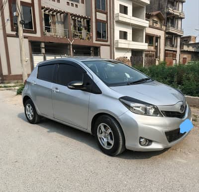 Toyota vitz Full option