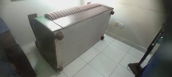 7- Seater Sofa Set with glass Table (Used) for Sale