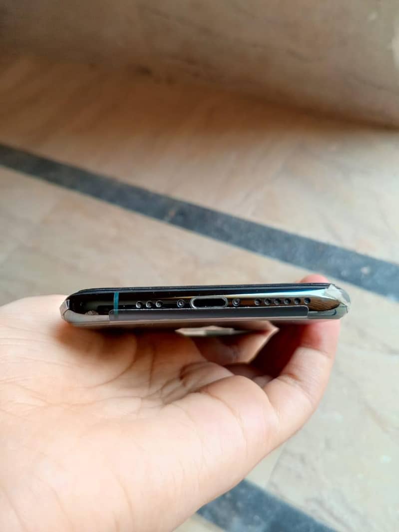 iphone 11 pro 3
