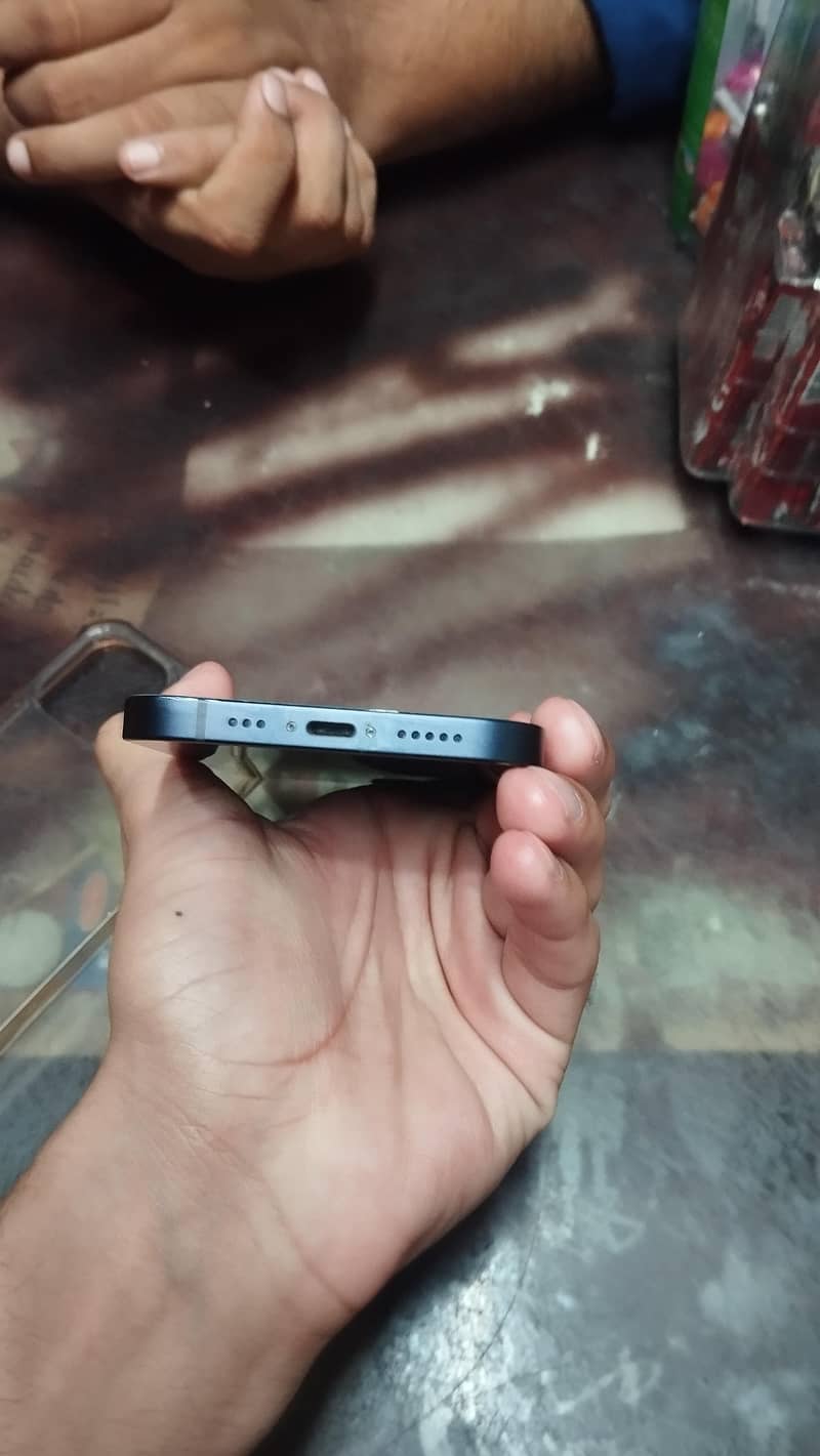 iPhone 12 5