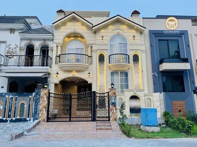 At Prime Location With Spanish Design 5 MARLA BRAND NEW HOUSE AVAILABLE FOR SALE (AT REASONABLE PRICE) IN CITI HOUSING GUJRANWALA