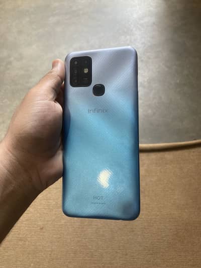 Infinix Hot 10