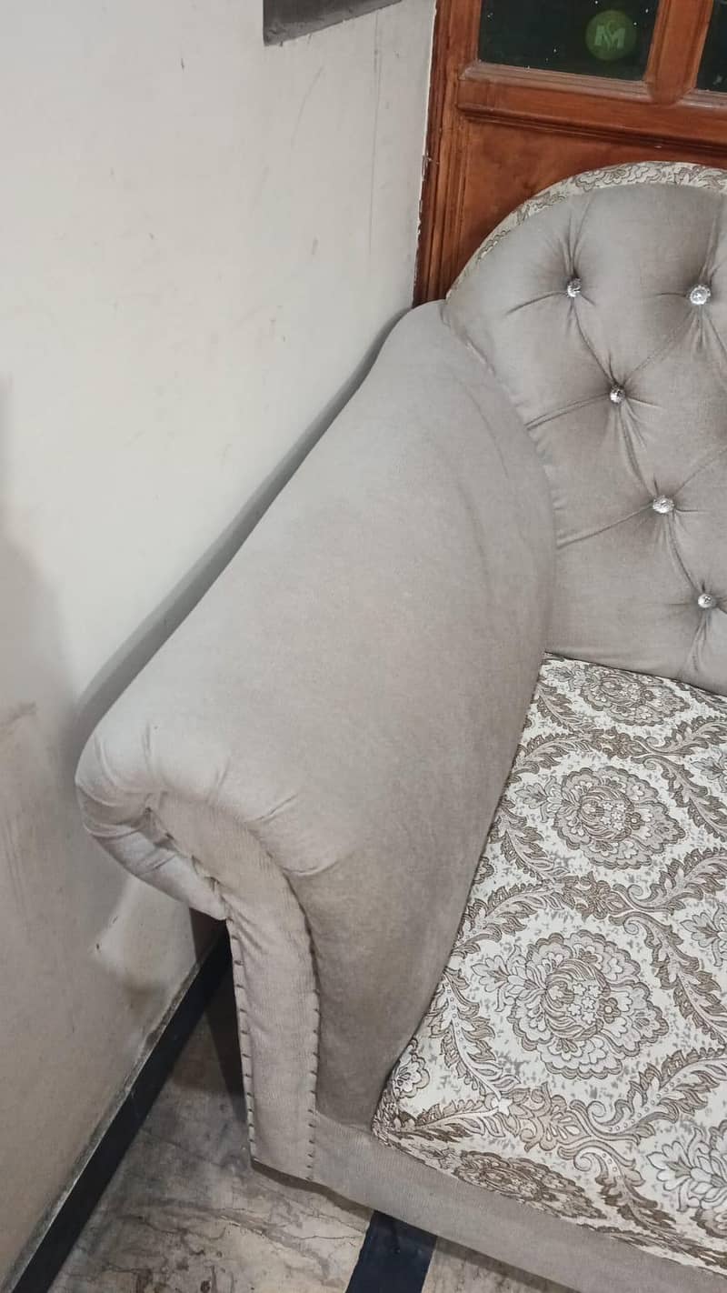 dewan sofa 2