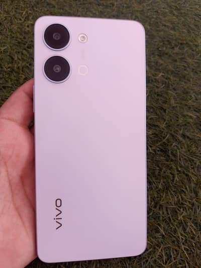 vivo y05 1 month used 4gb 128gb 10 by 10 condition